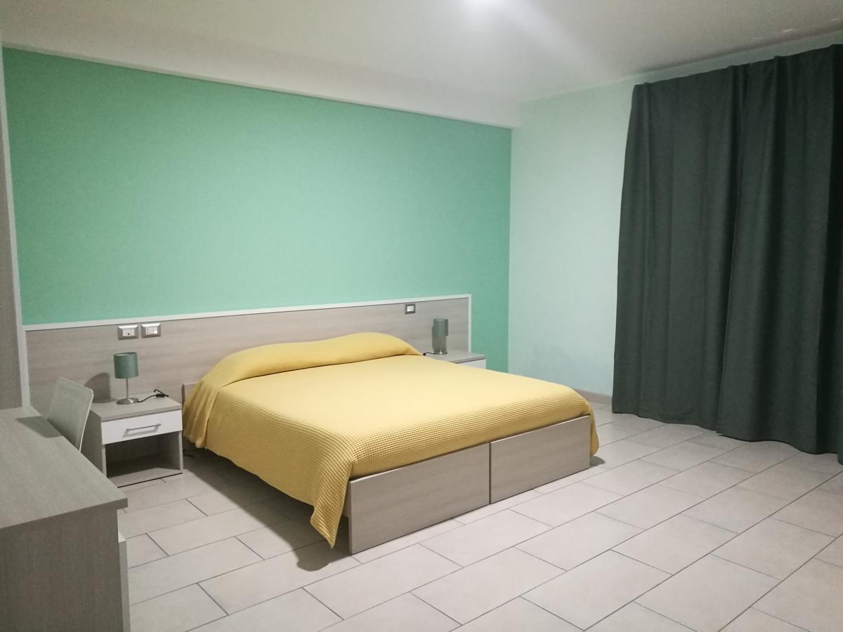 サン・ジョヴァンニ・ラ・プンタ I Colori Dell'Etna Bed & Breakfast エクステリア 写真