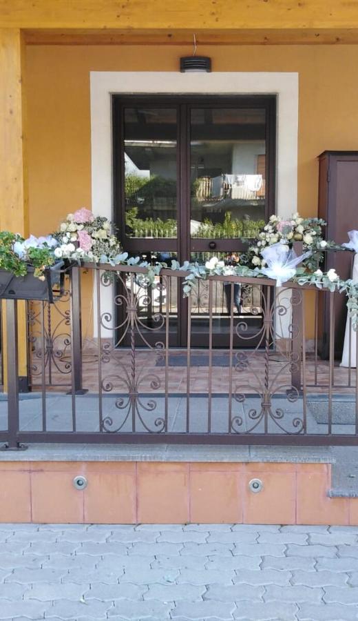 サン・ジョヴァンニ・ラ・プンタ I Colori Dell'Etna Bed & Breakfast エクステリア 写真